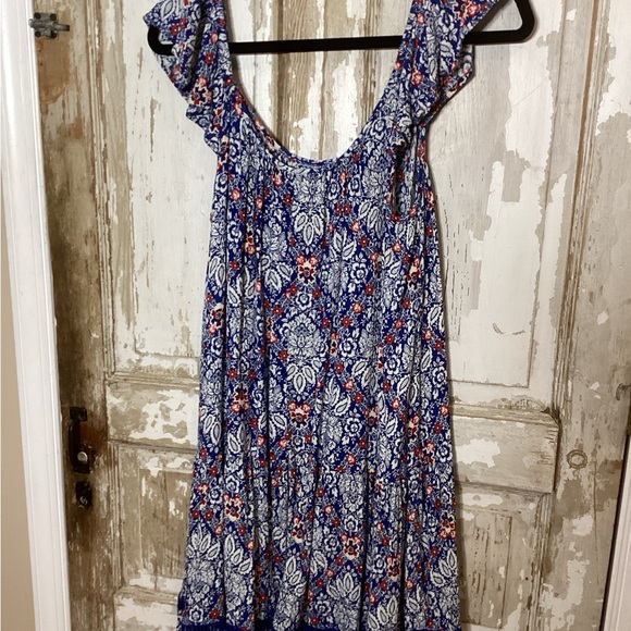Band of the Free Floral Dress - L - Flowy and Comfy - Picture 4 of 8